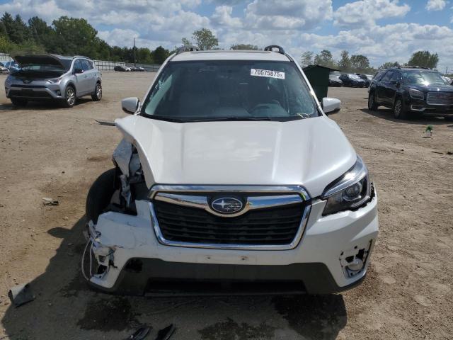 JF2SKASC5LH584631 - 2020 SUBARU FORESTER LIMITED WHITE photo 5