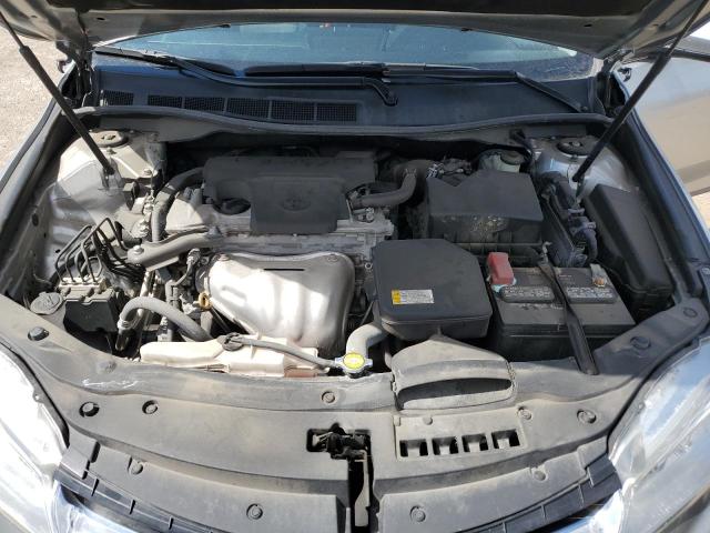 4T1BF1FK1GU595770 - 2016 TOYOTA CAMRY LE SILVER photo 11