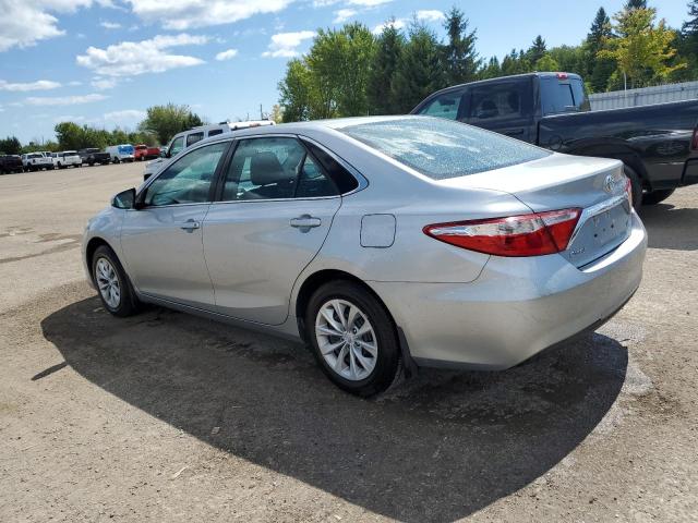 4T1BF1FK1GU595770 - 2016 TOYOTA CAMRY LE SILVER photo 2