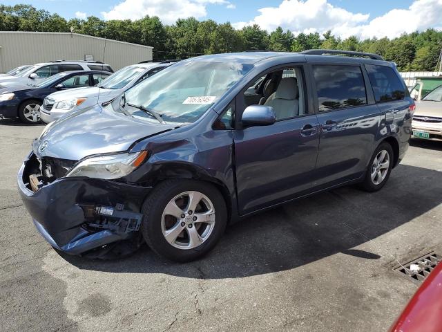2014 TOYOTA SIENNA LE, 