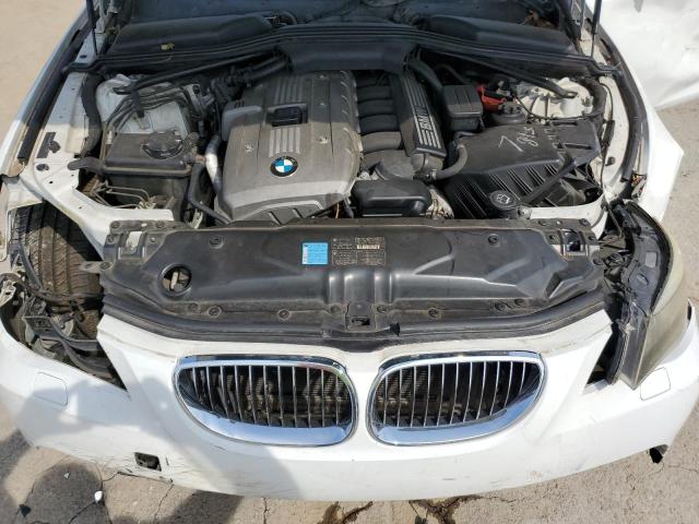 WBANN73566CN02605 - 2006 BMW 530 XIT WHITE photo 11