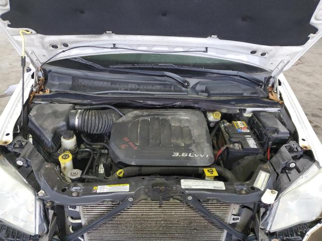 2A4RR5DG5BR735335 - 2011 CHRYSLER TOWN & COU TOURING 白色 照片 12