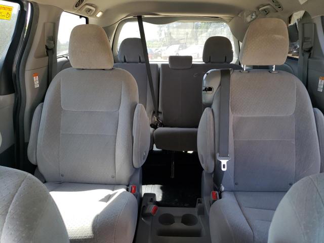 5TDKK3DC3FS565647 - 2015 TOYOTA SIENNA LE SILVER photo 10