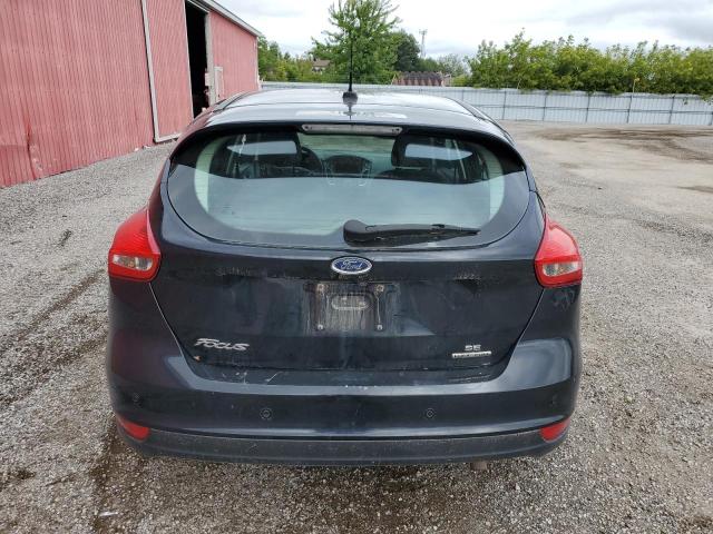 1FADP3K22GL327236 - 2016 FORD FOCUS SE BLACK photo 6