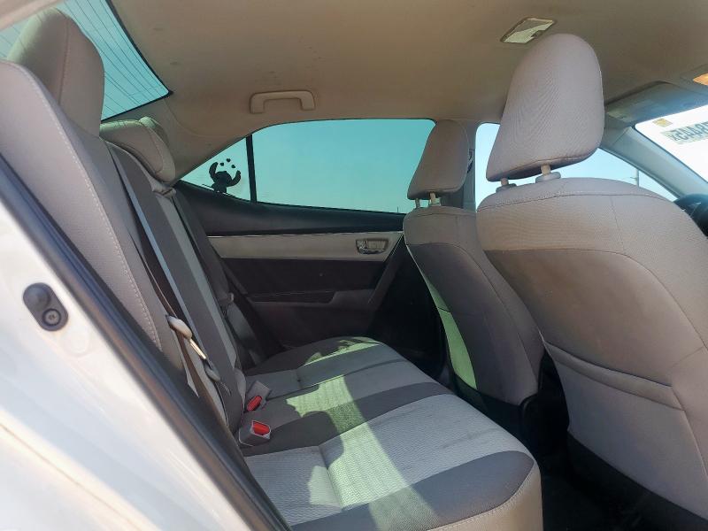 5YFBURHE1JP843200 - 2018 TOYOTA COROLLA L 白色 照片 10