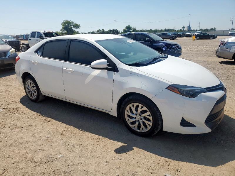 5YFBURHE1JP843200 - 2018 TOYOTA COROLLA L 白色 照片 4