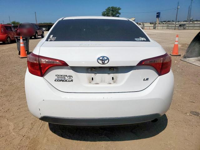5YFBURHE1JP843200 - 2018 TOYOTA COROLLA L 白色 照片 6
