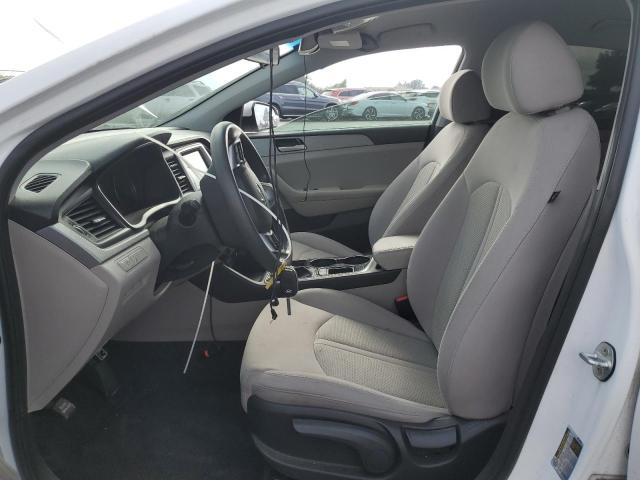 5NPE24AF0KH762714 - 2019 HYUNDAI SONATA SE თეთრი ფოტო 7