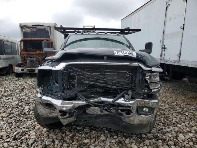 3C7WRNEL1NG291940 - 2022 RAM 5500 BLUE photo 5