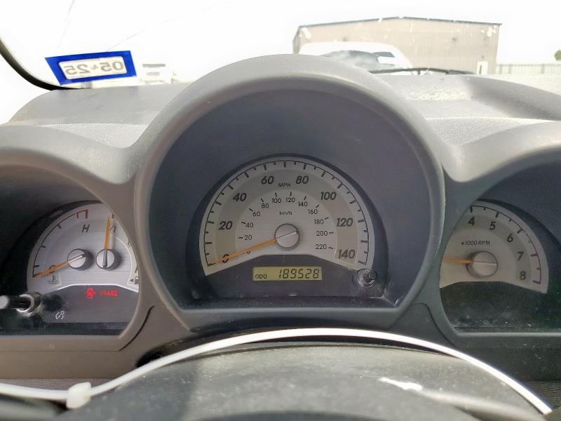 JTKDE177260110643 - 2006 TOYOTA SCION TC SILVER photo 9