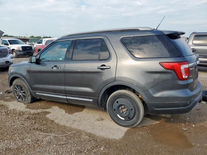 1FM5K7D86KGB06869 - 2019 FORD EXPLORER XLT CHARCOAL photo 2