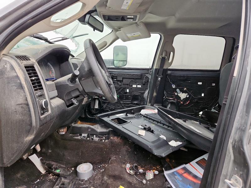 3C63R3GL3DG601030 - 2013 RAM 3500 ST Gris foto 7