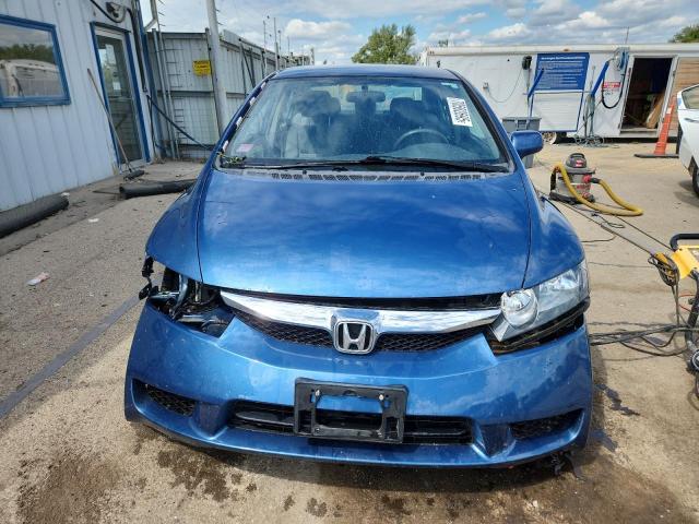 19XFA1F53AE005279 - 2010 HONDA CIVIC LX Blau Foto 5