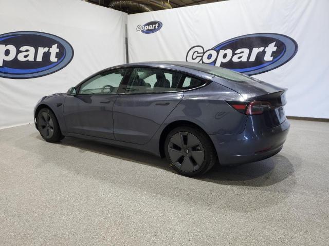 5YJ3E1EB6NF191561 - 2022 TESLA MODEL 3 GRAY photo 2