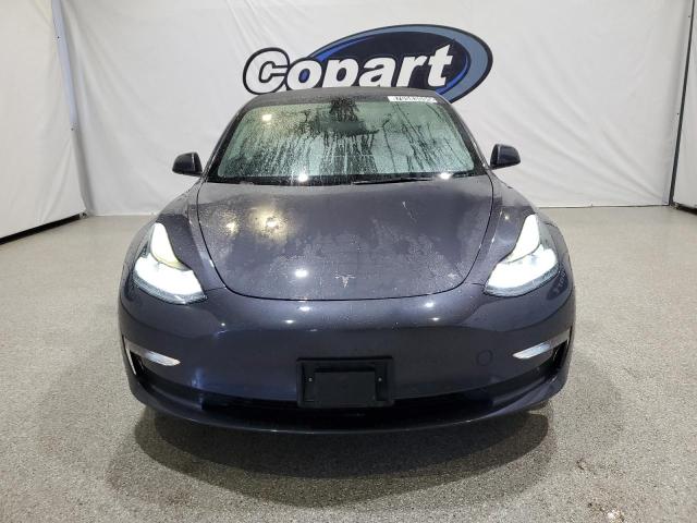 5YJ3E1EB6NF191561 - 2022 TESLA MODEL 3 GRAY photo 5