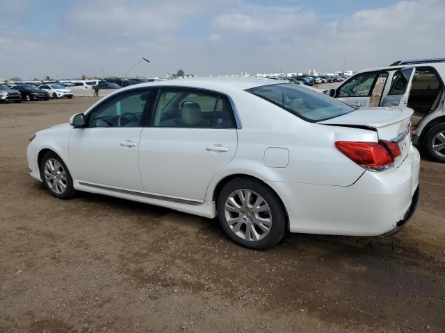 4T1BK3DB4CU463235 - 2012 TOYOTA AVALON BASE WHITE photo 2