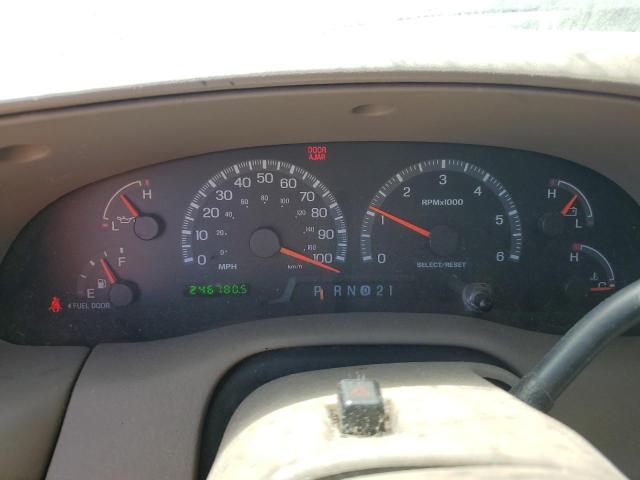 1FMPU16L0YLA66841 - 2000 FORD EXPEDITION XLT GRAY photo 9