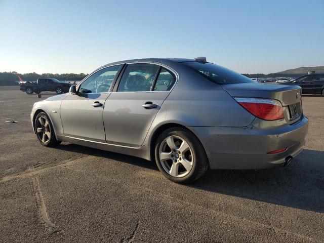 WBANV93588CZ65263 - 2008 BMW 535 XI SILVER photo 2