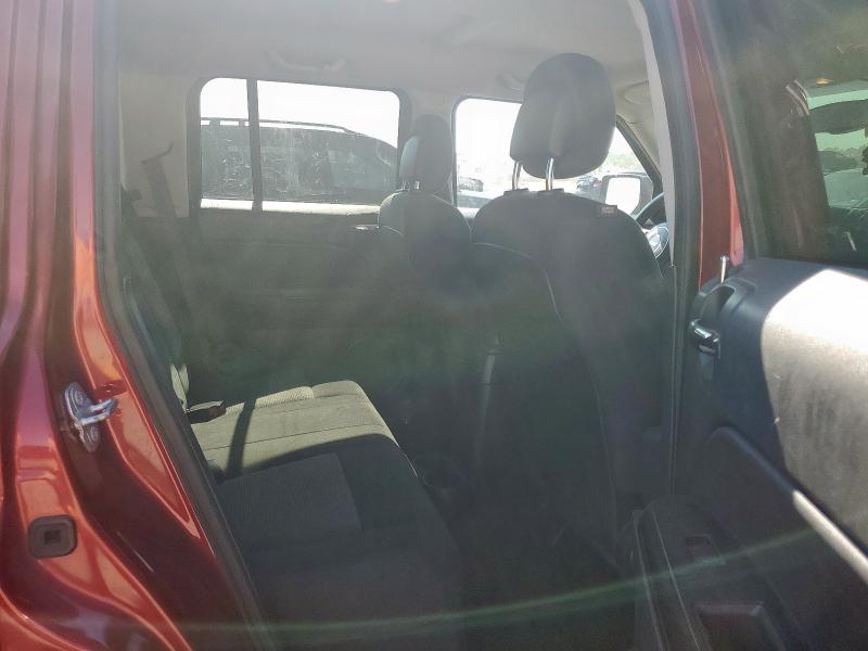 1C4NJPBA0GD688134 - 2016 JEEP PATRIOT SPORT Qırmızı foto 10