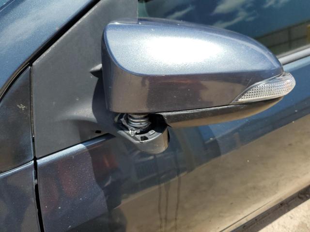 5YFBURHE1JP829586 - 2018 TOYOTA COROLLA L BLUE photo 12