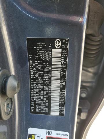 5YFBURHE1JP829586 - 2018 TOYOTA COROLLA L BLUE photo 13