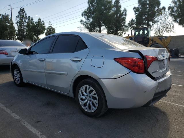 5YFBURHE9KP925810 - 2019 TOYOTA COROLLA L SILVER photo 2