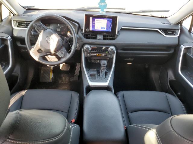 2T3W1RFVXPW247515 - 2023 TOYOTA RAV4 XLE SILVER photo 8