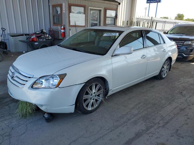 2007 TOYOTA AVALON XL, 