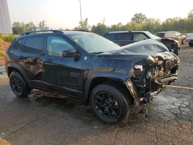 1C4PJMBX9ND504883 - 2022 JEEP CHEROKEE TRAILHAWK BLACK photo 4