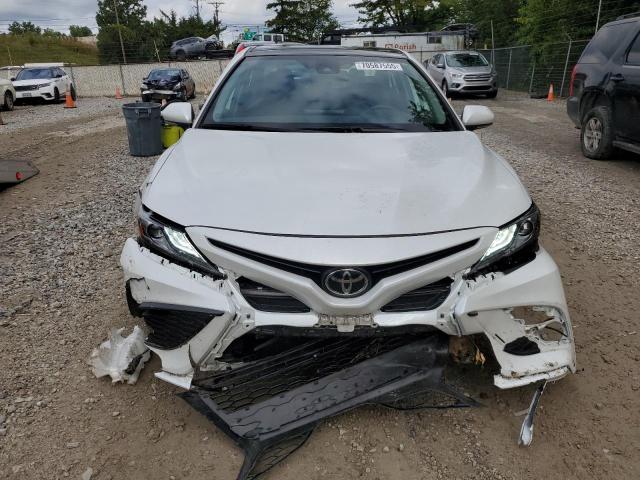 4T1K61AK2PU786069 - 2023 TOYOTA CAMRY XSE 白色 照片 5