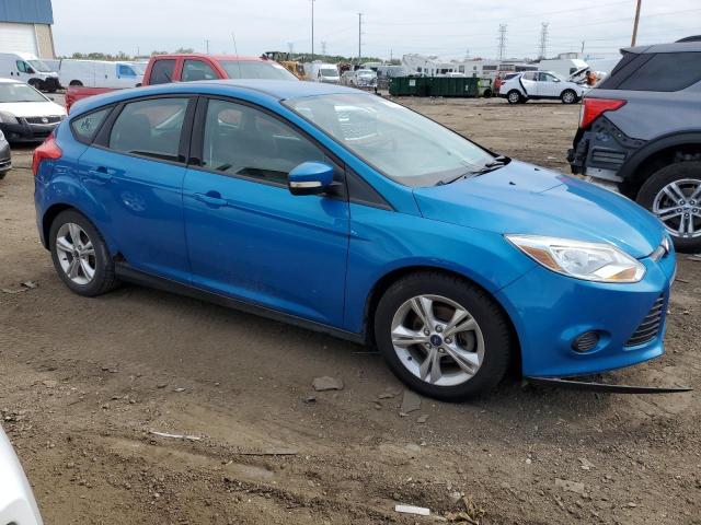 1FADP3K25DL203067 - 2013 FORD FOCUS SE BLUE photo 4