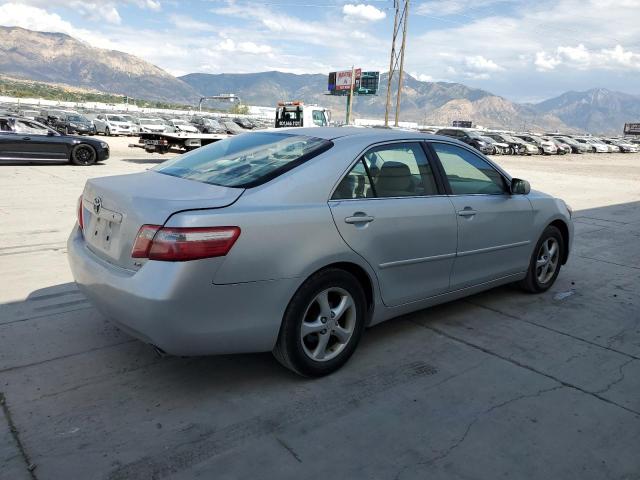 4T1BK46K09U578149 - 2009 TOYOTA CAMRY SE SILVER photo 3