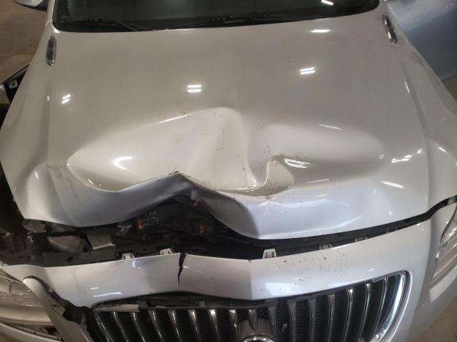 2G4GR5ER5C9148403 - 2012 BUICK REGAL 银色 照片 11