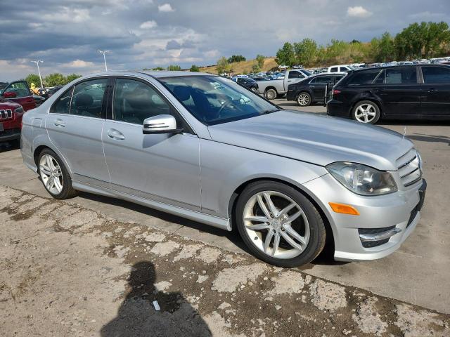 WDDGF8BB7CR207985 - 2012 MERCEDES-BENZ C 300 4MATIC SILVER photo 4