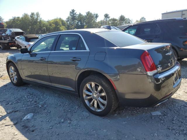 2C3CCARG5GH164364 - 2016 CHRYSLER 300 LIMITED GRAY photo 2