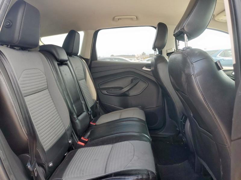 1FMCU0GD3JUA10103 - 2018 FORD ESCAPE SE Gri fotoğraf 11