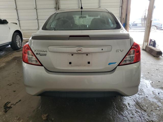 3N1CN7AP2FL907897 - 2015 NISSAN VERSA S Күміс фото 6