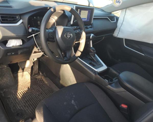 2T3F1RFV8RW422024 - 2024 TOYOTA RAV4 LE ვერცხლისფერი ფოტო 8