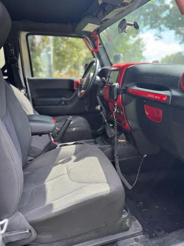 1C4AJWAG3FL738883 - 2015 JEEP WRANGLER SPORT SILVER photo 5