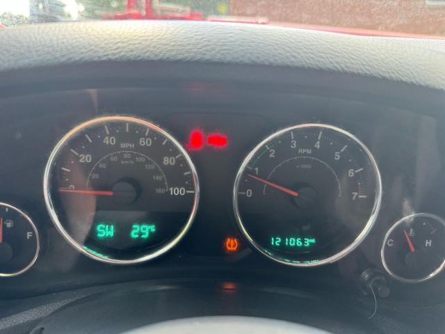 1C4AJWAG3FL738883 - 2015 JEEP WRANGLER SPORT SILVER photo 8