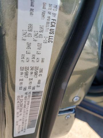 3C4NJCBB0KT699400 - 2019 JEEP COMPASS LATITUDE მწვანე ფოტო 14