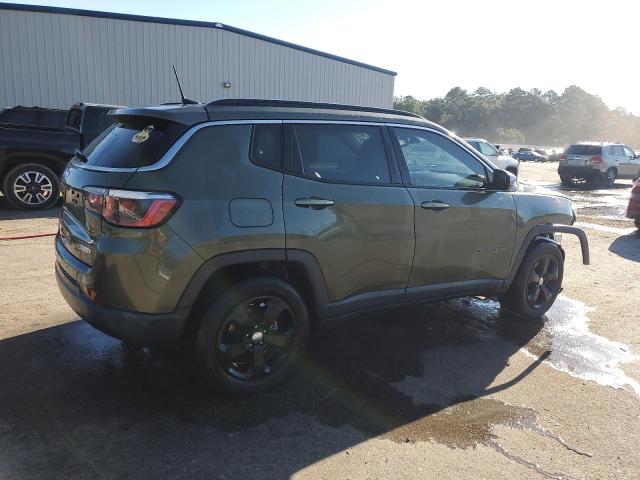 3C4NJCBB0KT699400 - 2019 JEEP COMPASS LATITUDE მწვანე ფოტო 3