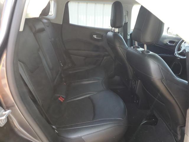 3C4NJDBB9LT243001 - 2020 JEEP COMPASS LATITUDE 灰色 照片 11