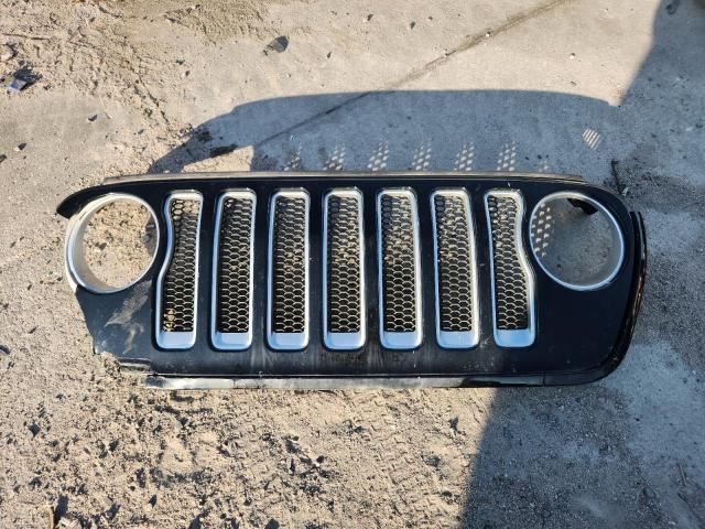 1C4HJXEN2JW246267 - 2018 JEEP WRANGLER U SAHARA Negro foto 13