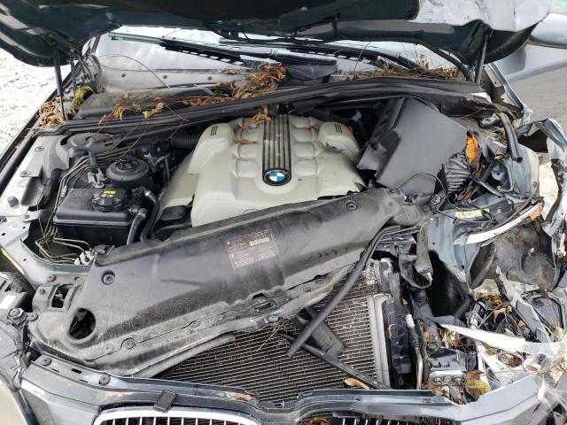 WBANB33595B115892 - 2005 BMW 545 I GRAY photo 11