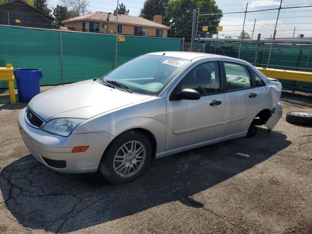 2005 FORD FOCUS ZX4, 