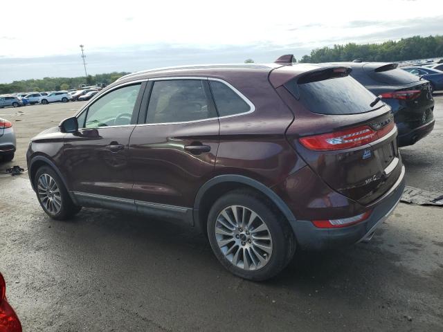 5LMCJ3D97HUL32258 - 2017 LINCOLN MKC RESERVE MAROON photo 2