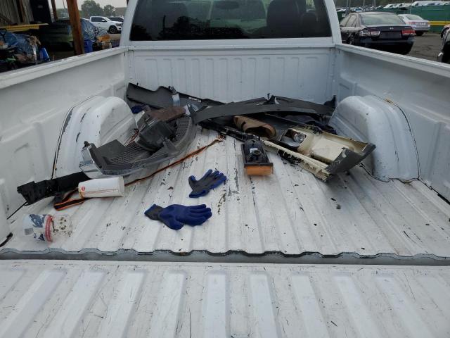 1GCEC14X45Z108456 - 2005 CHEVROLET SILVERADO C1500 WHITE photo 10