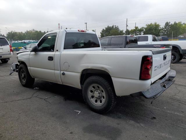 1GCEC14X45Z108456 - 2005 CHEVROLET SILVERADO C1500 WHITE photo 2