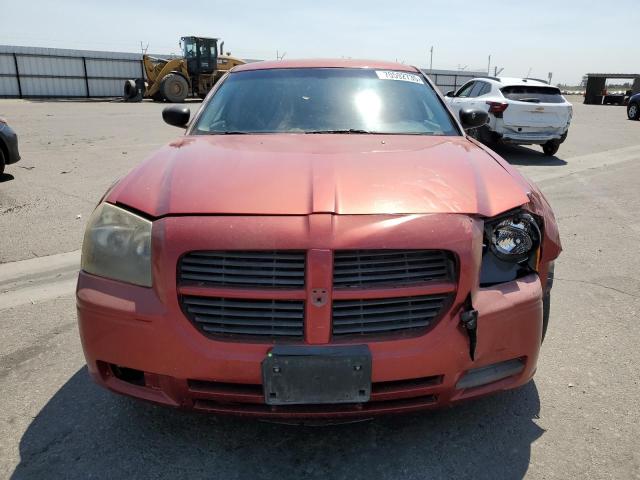 2D4FV48T25H618346 - 2005 DODGE MAGNUM SE RED photo 5